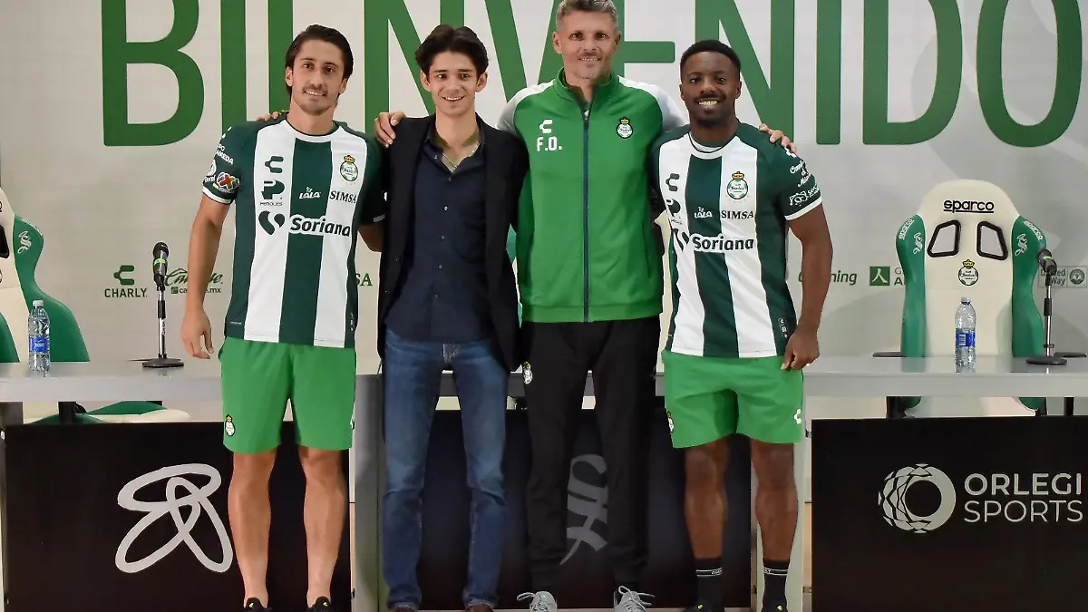 refuerzos-santos