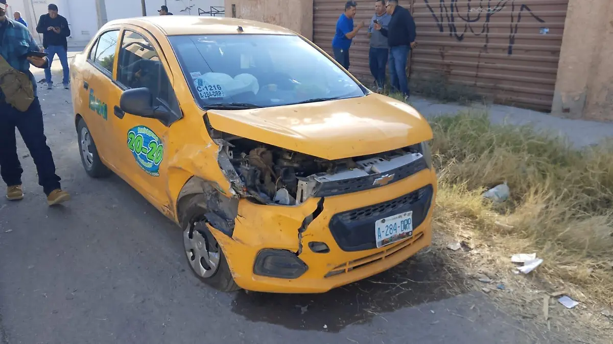 taxi chocado
