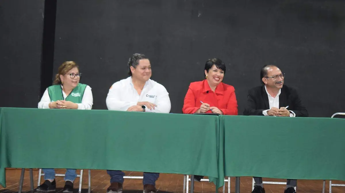 Firman convenio ICATEC y el ayuntamiento de San Pedro