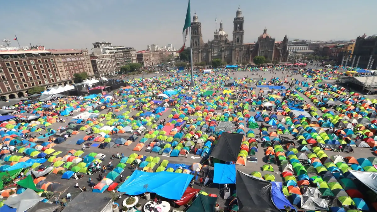 CNTE en el Zócalo