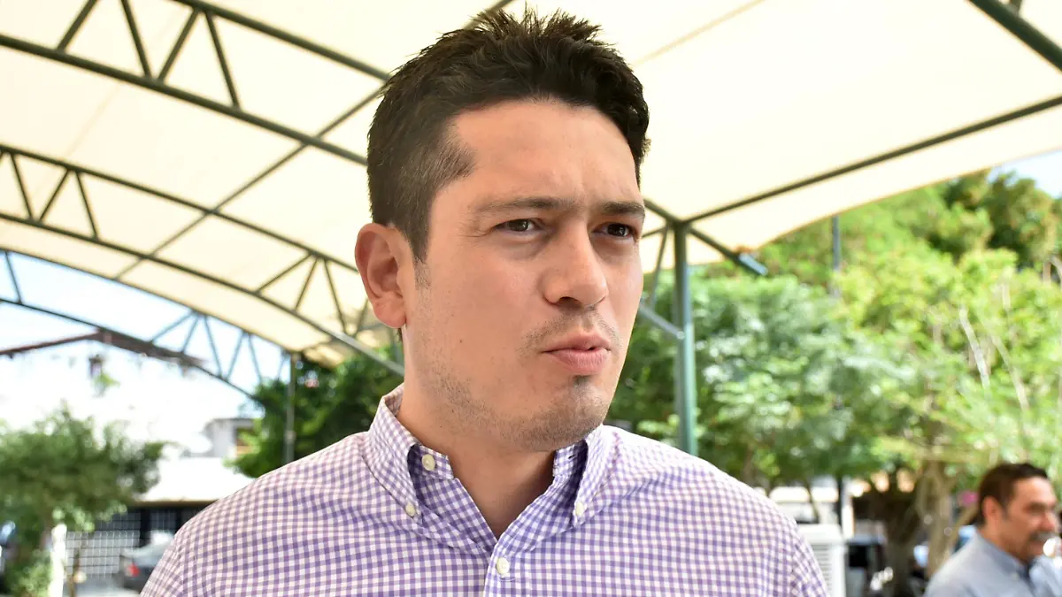 Roberto Escalante González