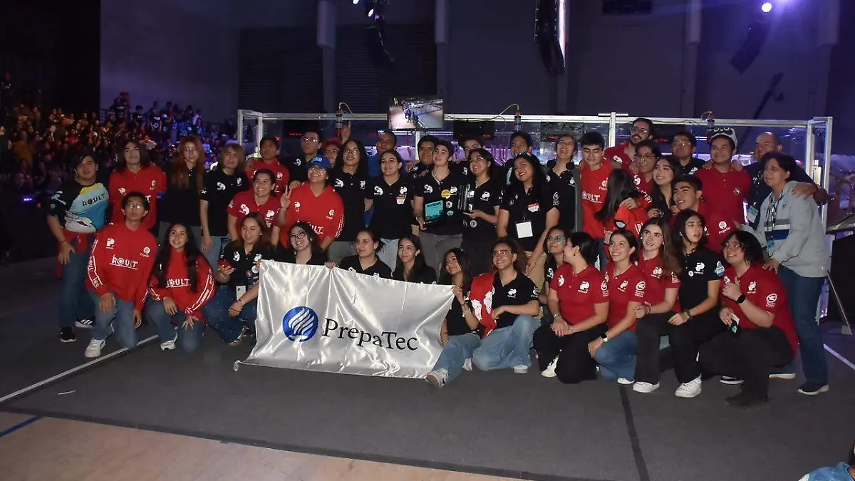 De manera festiva, con la premiación de los ganadores se cerró el FIRST Regional Laguna 2025