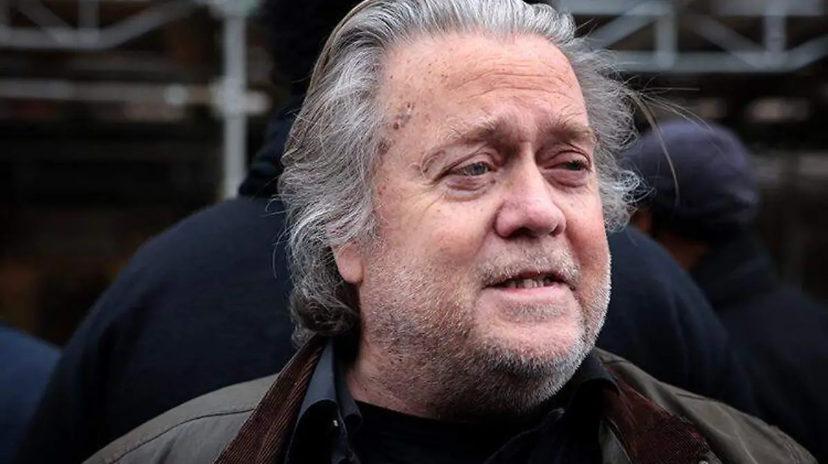 Steve Bannon