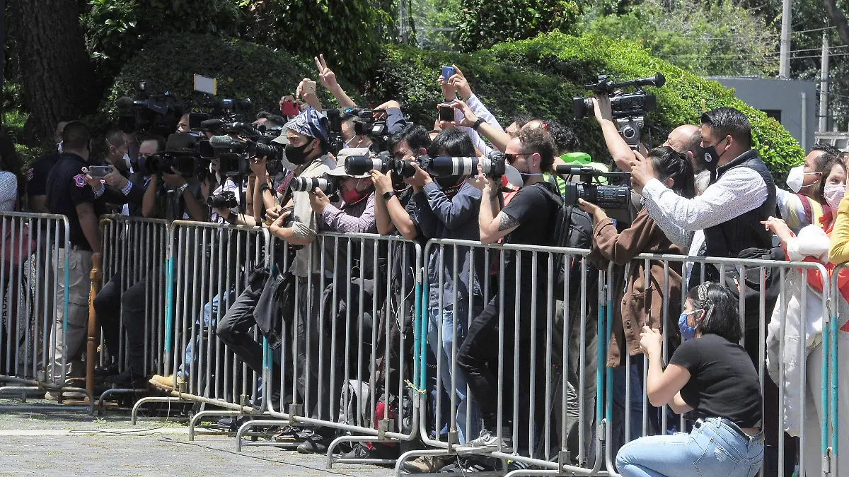 DIA DEL PERIODISTA1