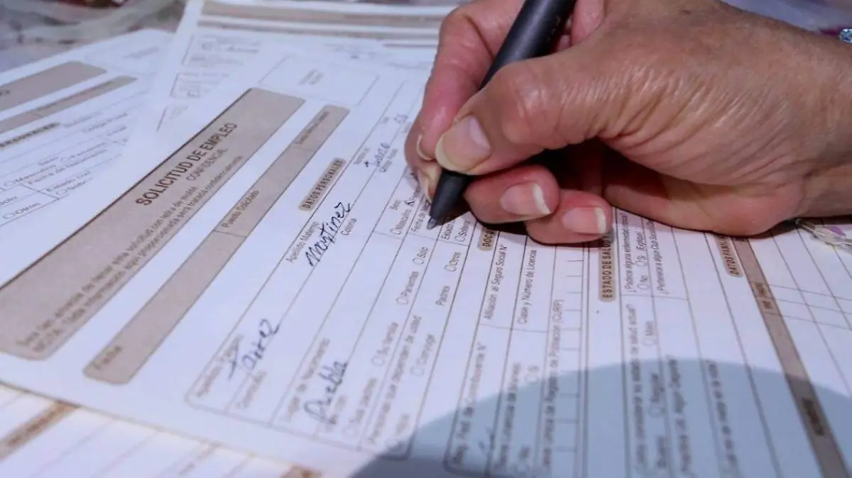 Empleo informal suma un millón de personas en marzo (1)