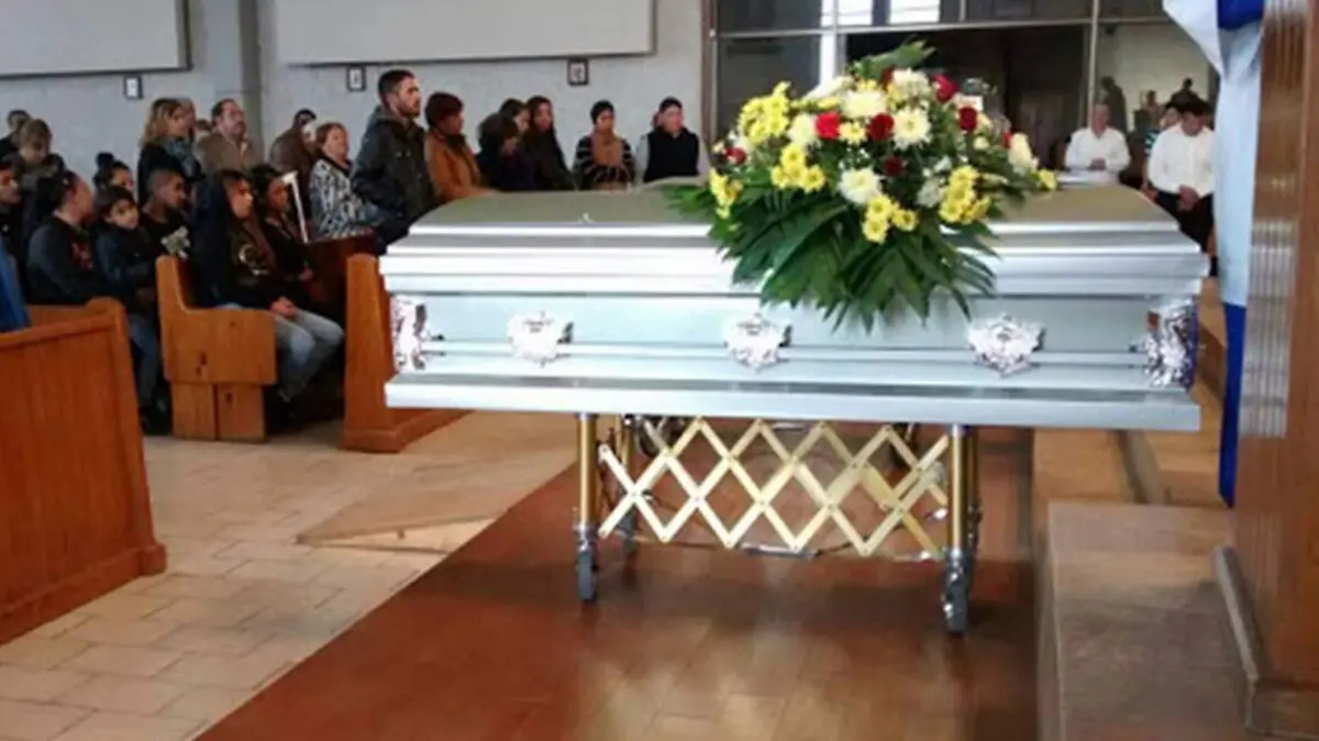 funeral-adrianrodriguez-chih