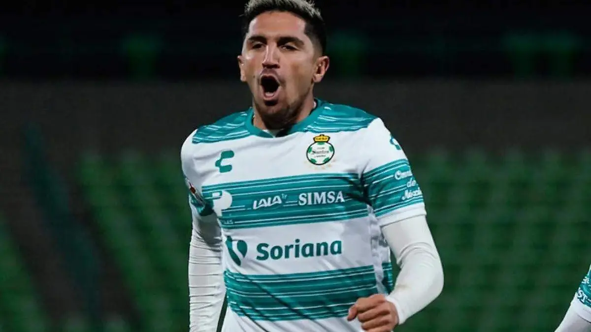 Diego-Valdés-Santos-Laguna