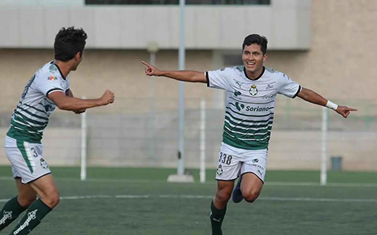 diego-medina-jugador-santista