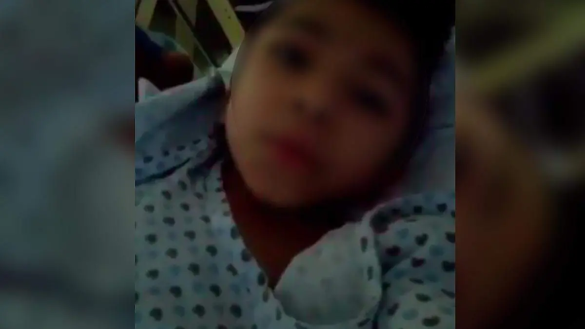 niño pide ayuda a El Mench