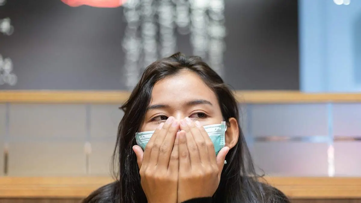 cubrebocas_restaurante_temor_shutterstock_1710067672