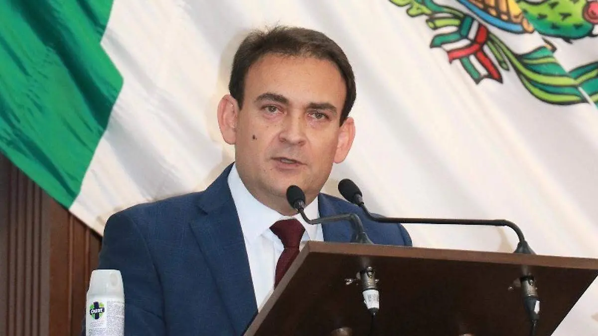 diputado-Álvaro-Moreira