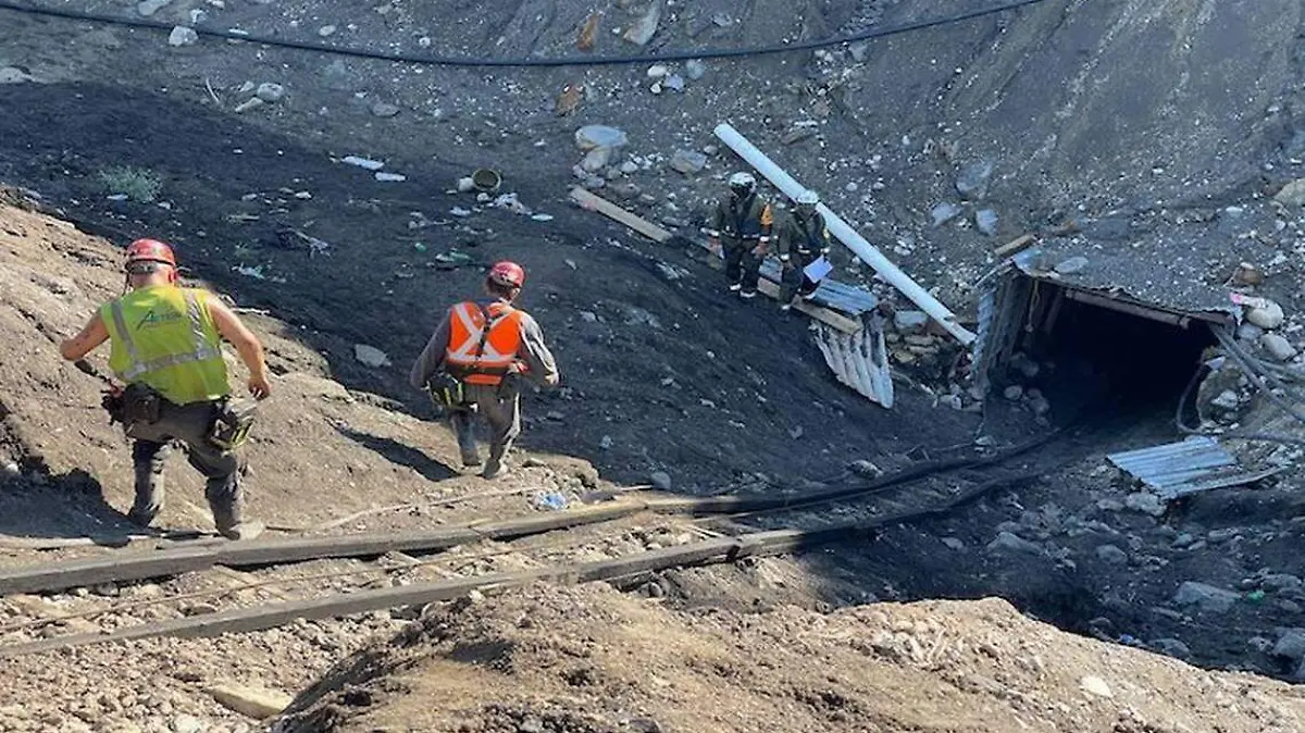 Derrumbe en mina de Durango deja un muerto y un lesionado