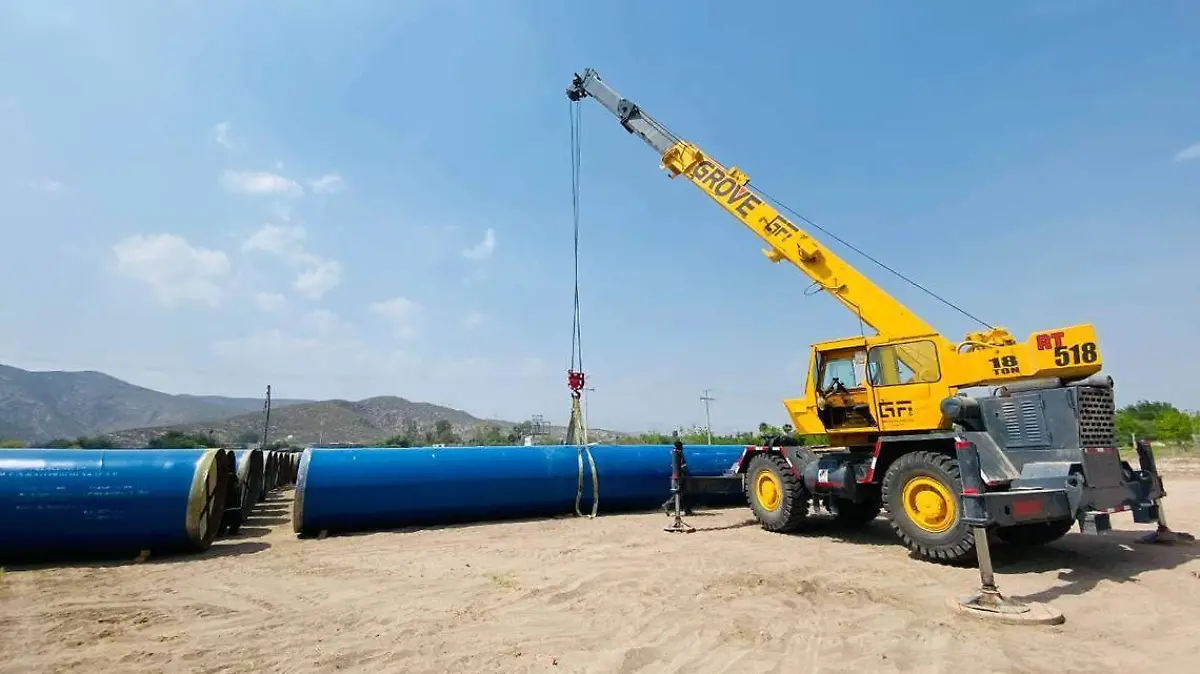 instalación-tubería-Agua-Saludable-para-La-Laguna