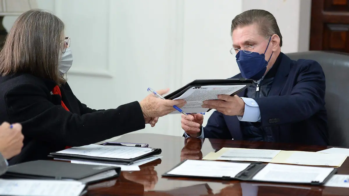 Firma de Convenio Proceso Electroal 0004