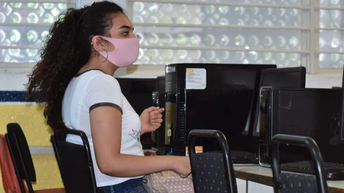clases-presenciales-de-uadec-no-serán-al-100-
