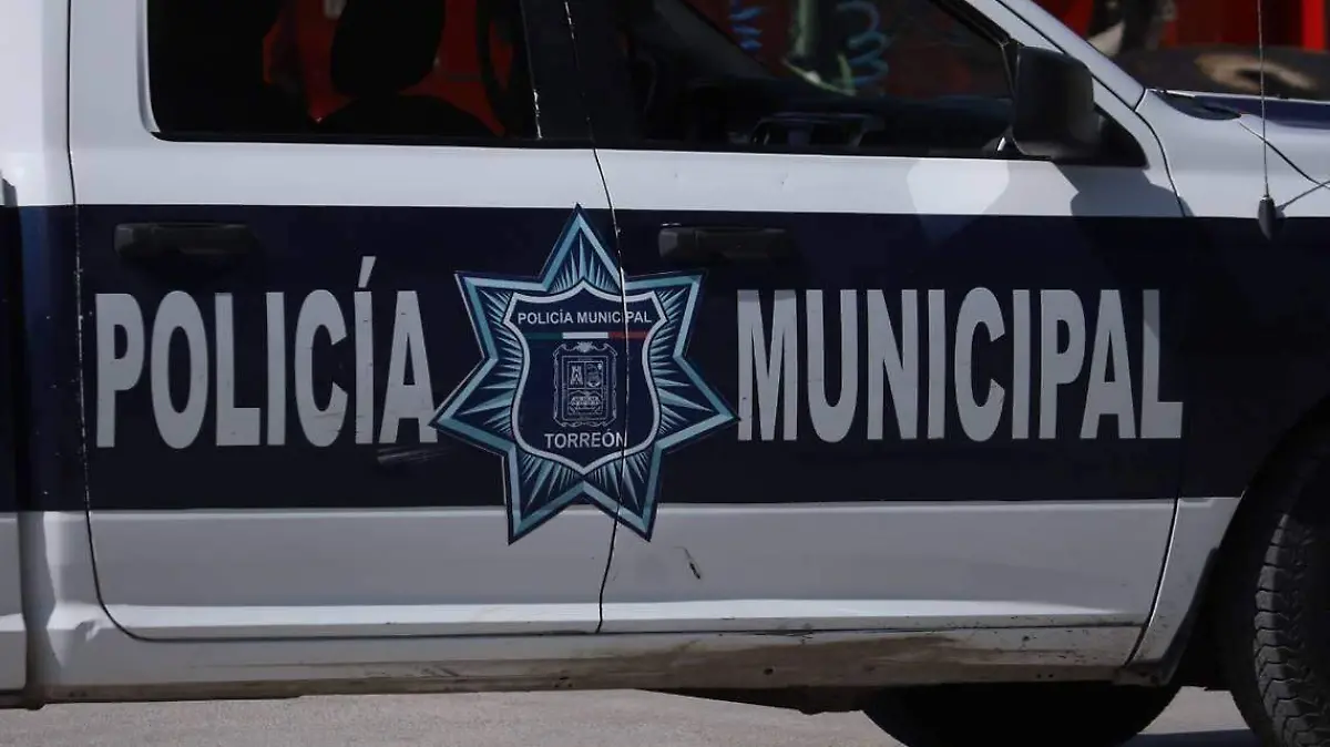 Policía-de-Torreón-recuperan-auto-robado-en-Torreón