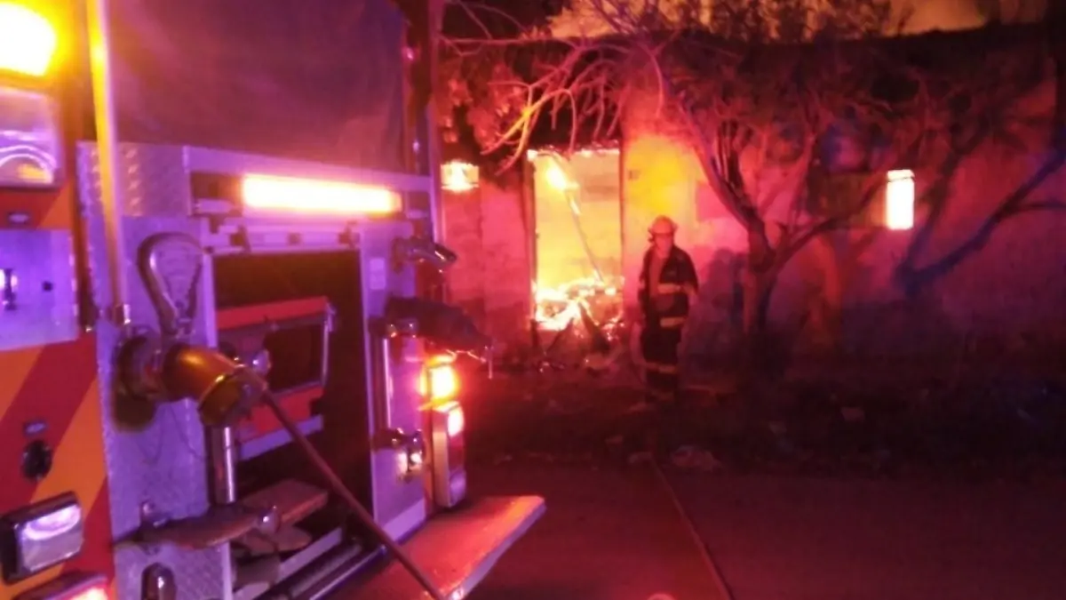 incendio-en-casa-abandonada-de-Torreón