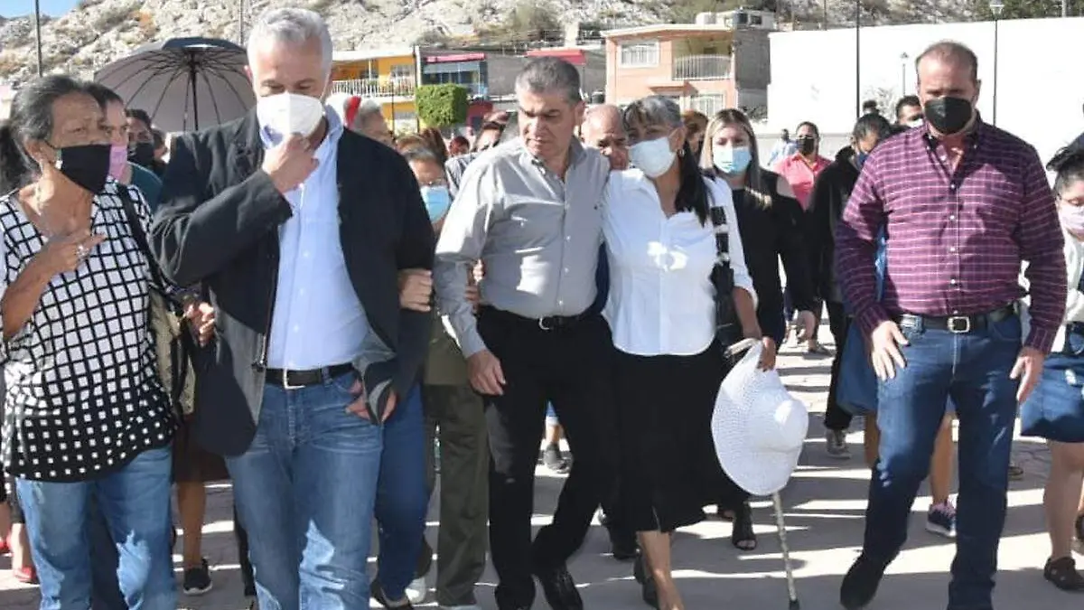 MARS-y-Román-Cepeda-supervisan-parque-hilandera-la-Fe
