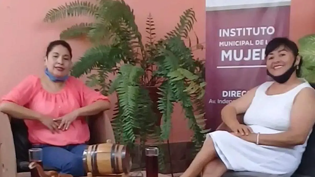 imm charla mujeres