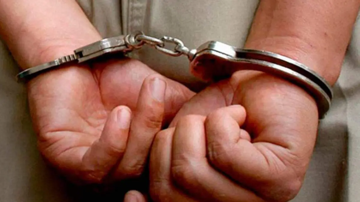 detenido-por-entregar-becas-escolares-en-Gómez-Palacio