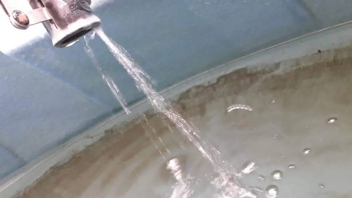 Agua