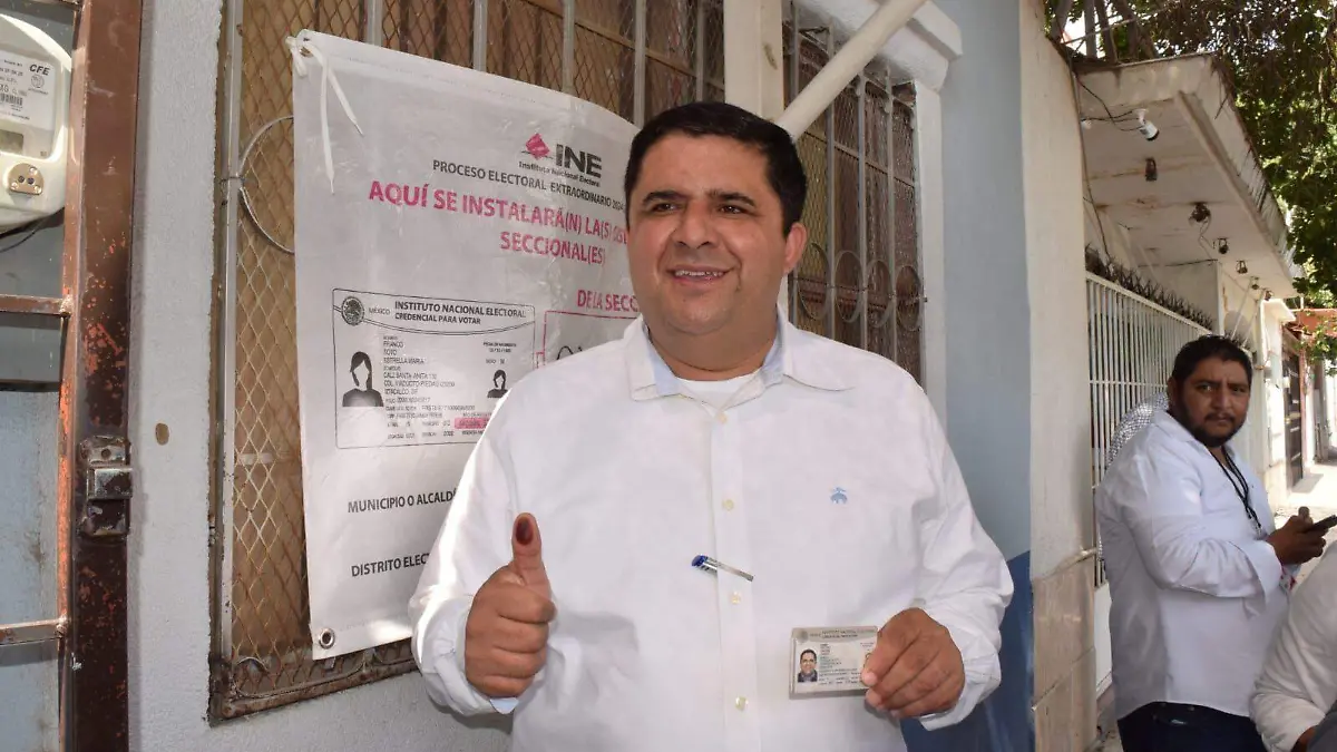 Homero Martínez