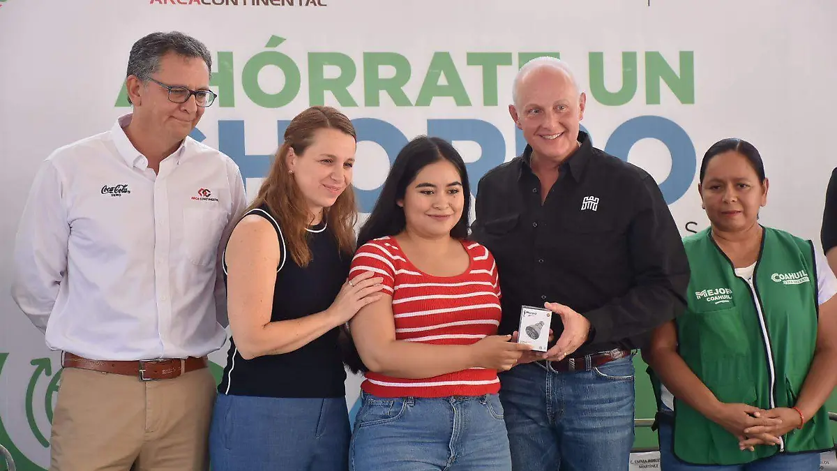 Programa-de-regaderas-ecológicas-Ahórrate-un-chorro