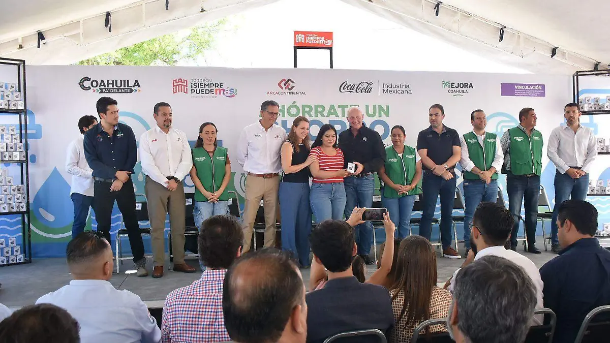 Programa-de-regaderas-ecológicas-Ahórrate-un-chorro
