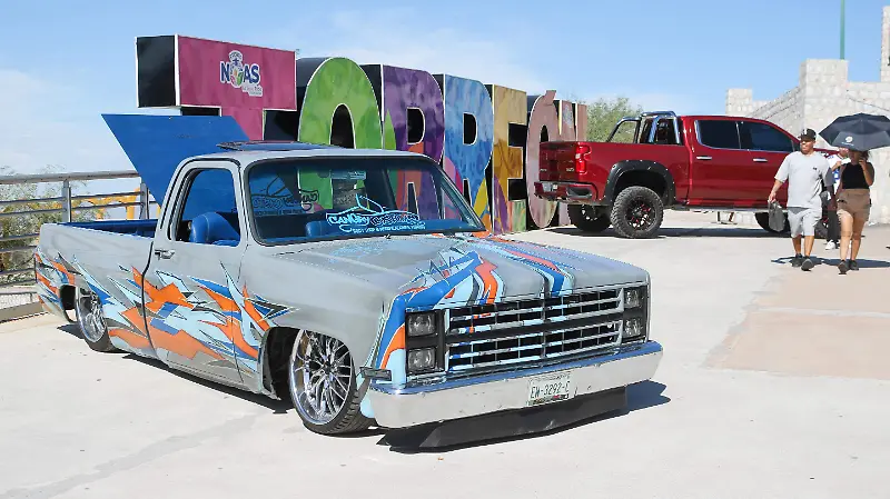 Exhibición-autos