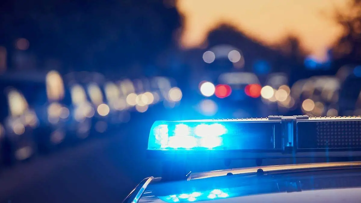 Policía