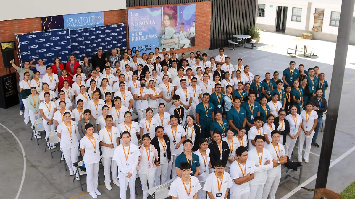 Estudiantes Instituto Excelsior