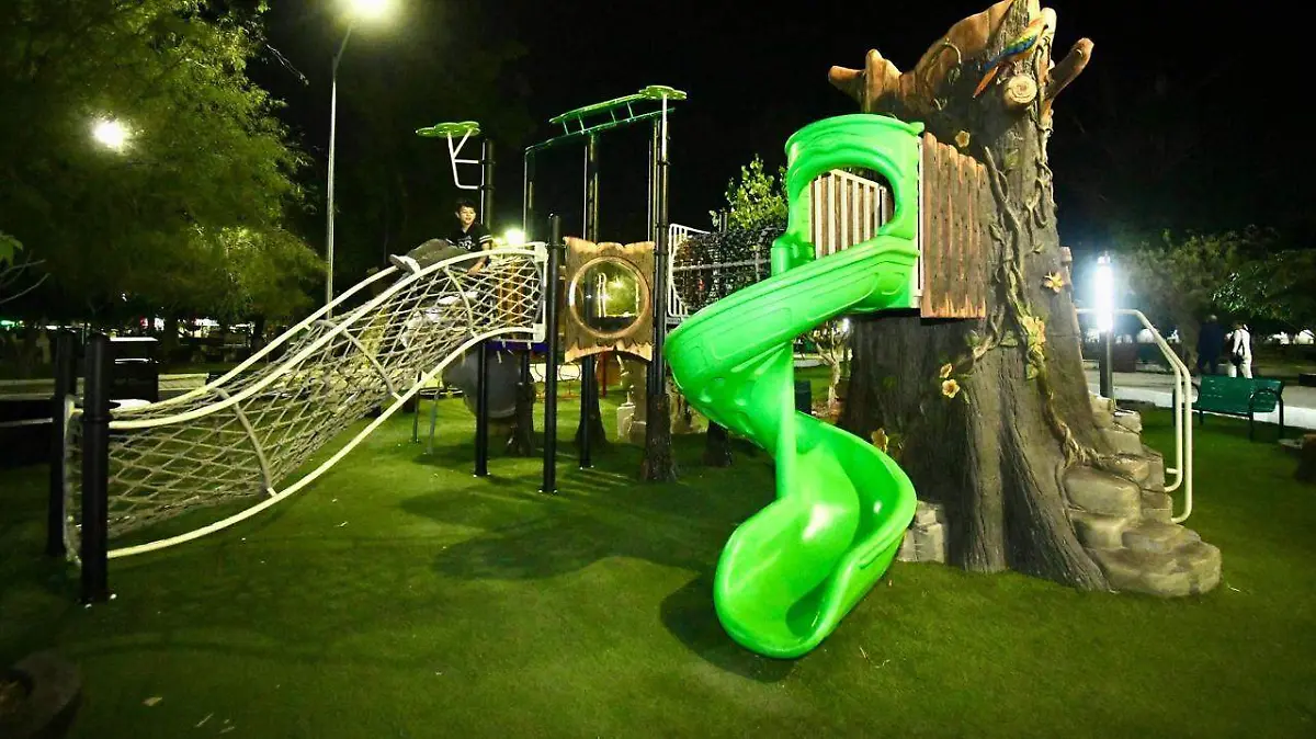 WhatsApp Image 2025-11-13 at 8.51.41 PM (2)