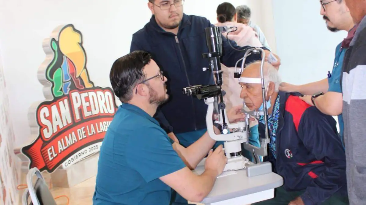 Valoran a pacientes operados de catarata en San Pedro