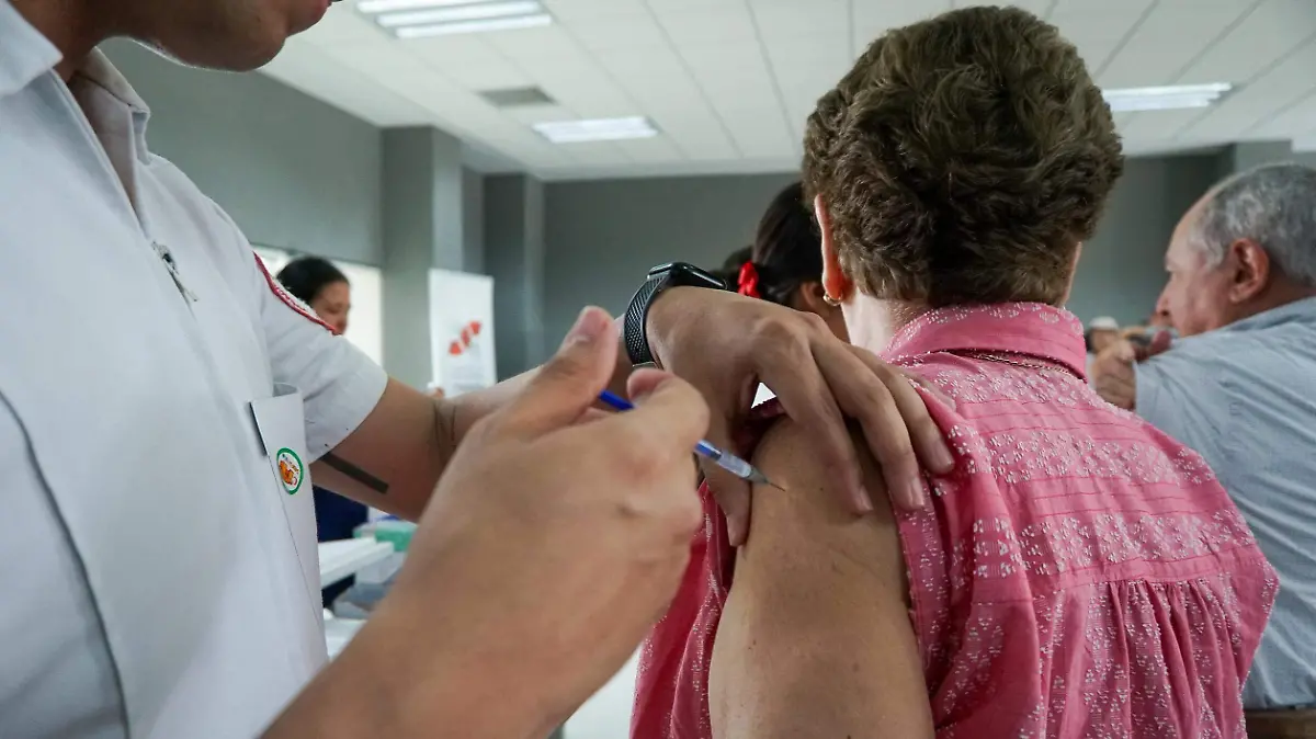 WhatsApp Image 2025-12-04 at 4.53.45 PM