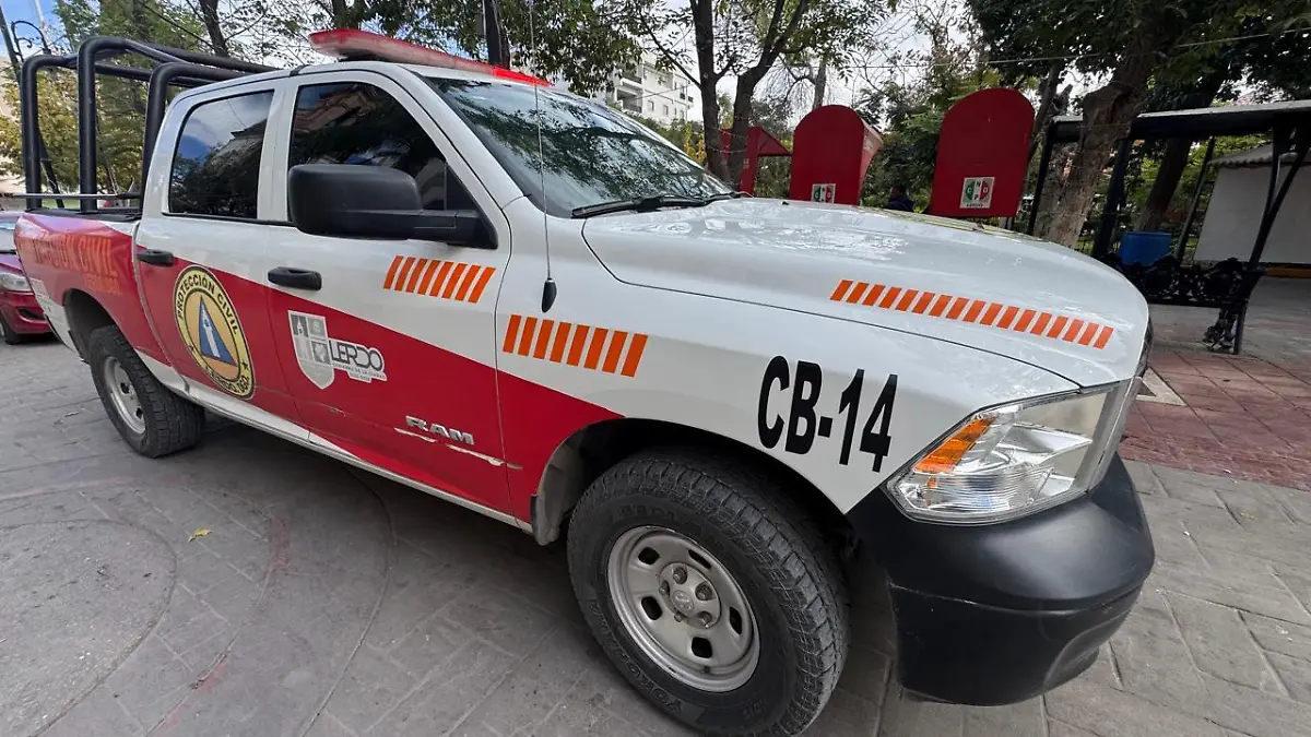 Protección Civil mantiene alerta por lluvias ligeras y bajas temperaturas en Lerdo