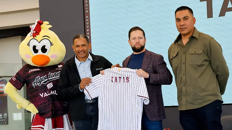 Presentan oficialmente a Fernando Tatis como mánager de Unión Laguna