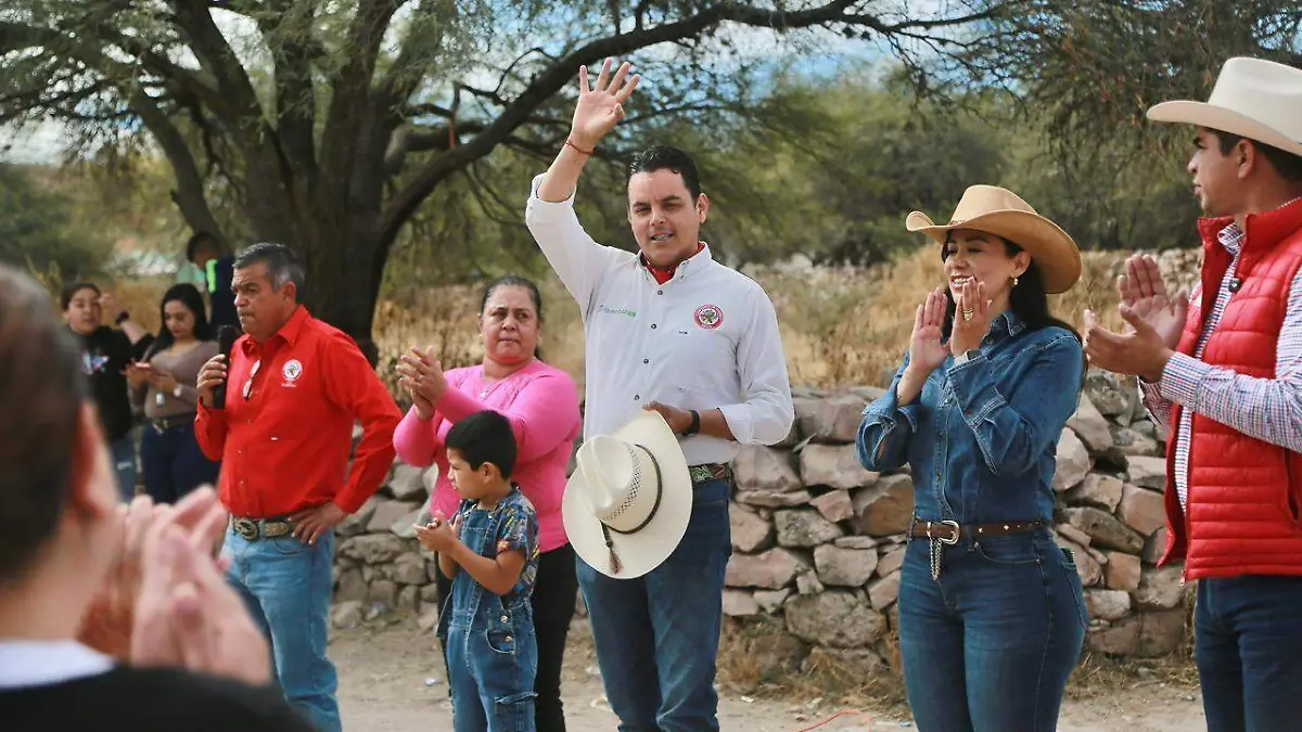 4a566fb8-5184-4a43-ac49-15beb18fb08c