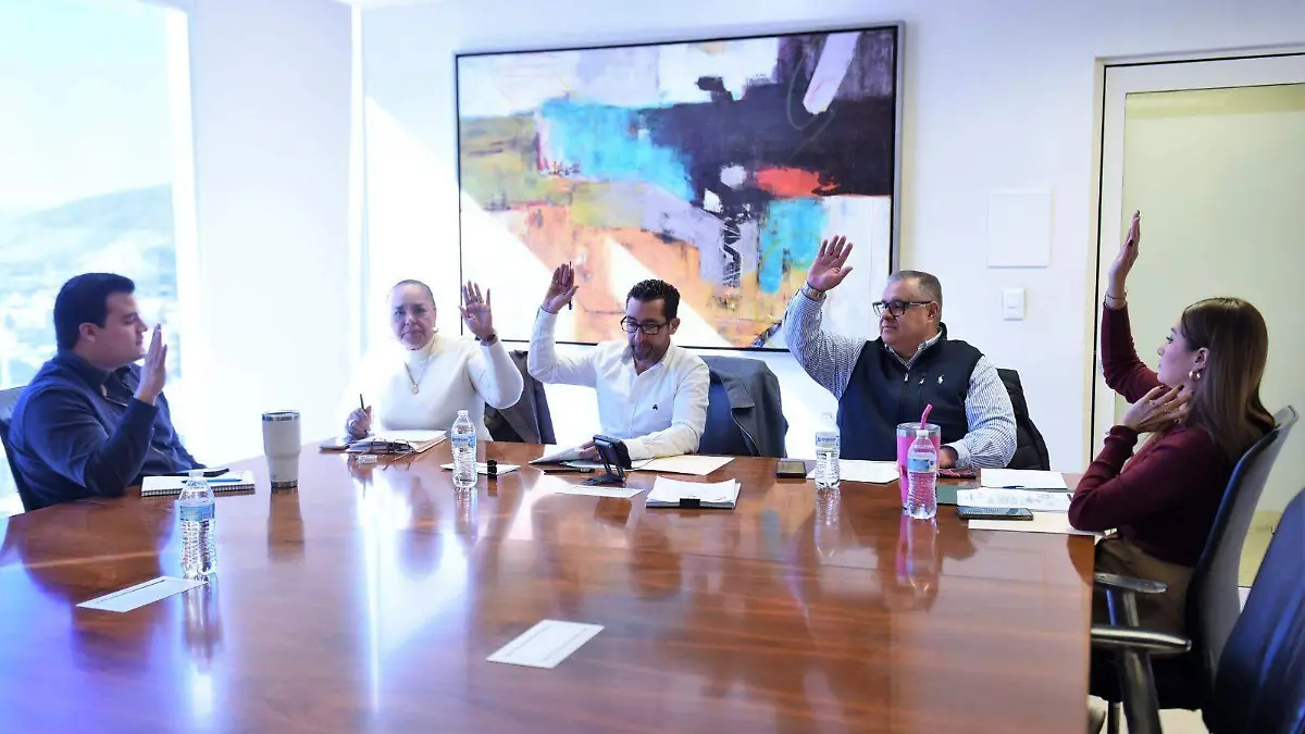 Comisiones de Hacienda, Patrimonio y Cuenta Pública y de Servicios Públicos del Cabildo