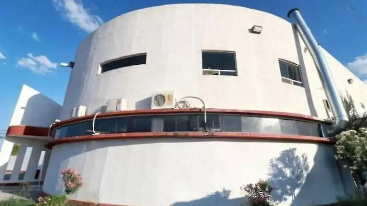 3f493745-59c4-481a-8c4d-11fb6f9e0338