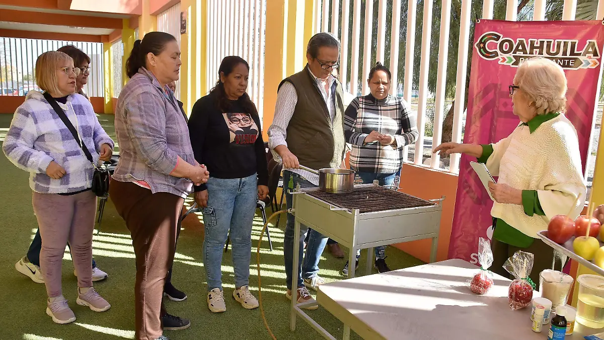 Curso para hacer chapeteadas en Torreón