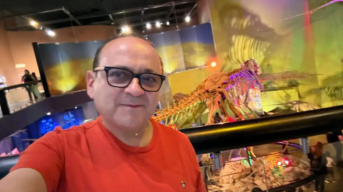 Lalo España Museo del Desierto