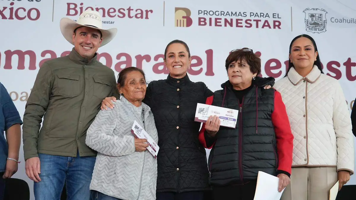 220226 CSP ENTREGA DE PROGRAMAS PARA EL BIENESTAR EN SAN PEDRO, COAHUILA 6