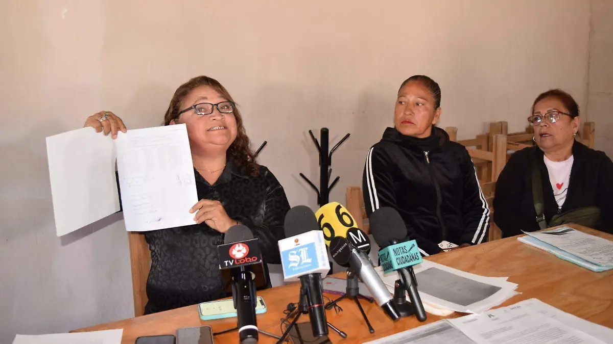 “Nos dejaron sin aulas”: padres denuncian fraude de 600 mil pesos en Telebachillerato La Popular