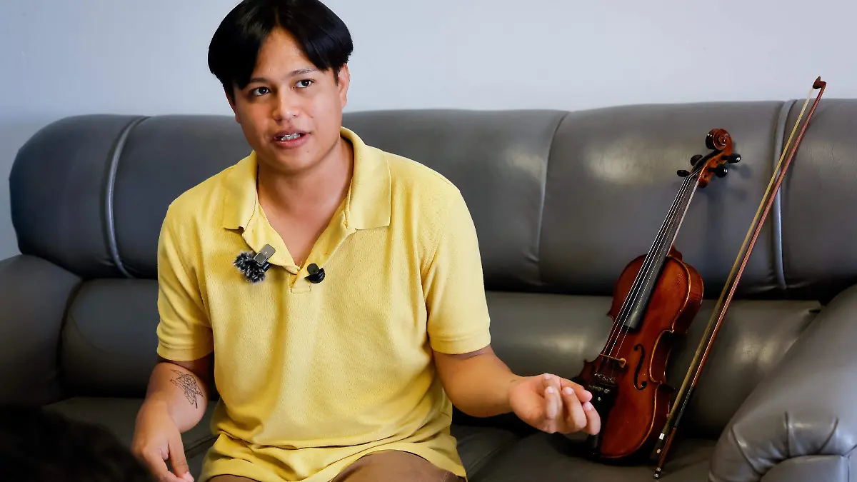 Violinista-Zeytta-Yámell