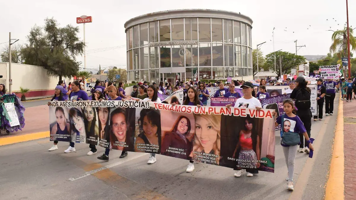 b1f2a9b6-826c-4887-9681-3fd106563cca