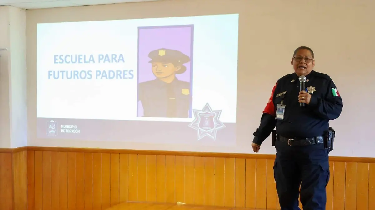 Escuela para futuros padres (6)