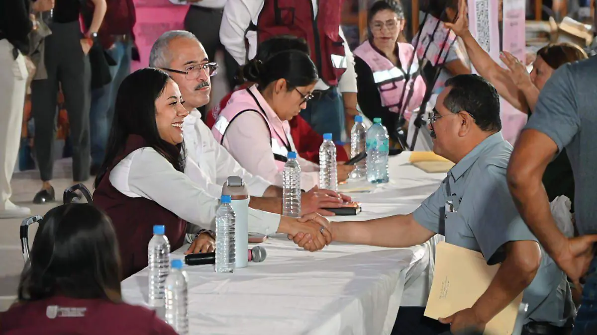 7395e02b-f1d1-491b-923f-ad2bc5a3cbab