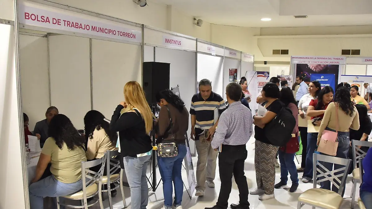 e7254940-3ed1-40c3-86b7-1e9351423437