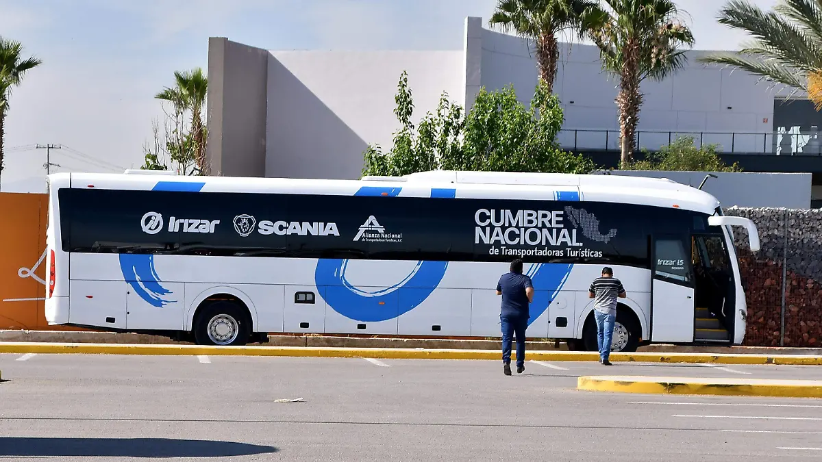 Torreón sede de la Cumbre Nacional de Transportadores Turísticos