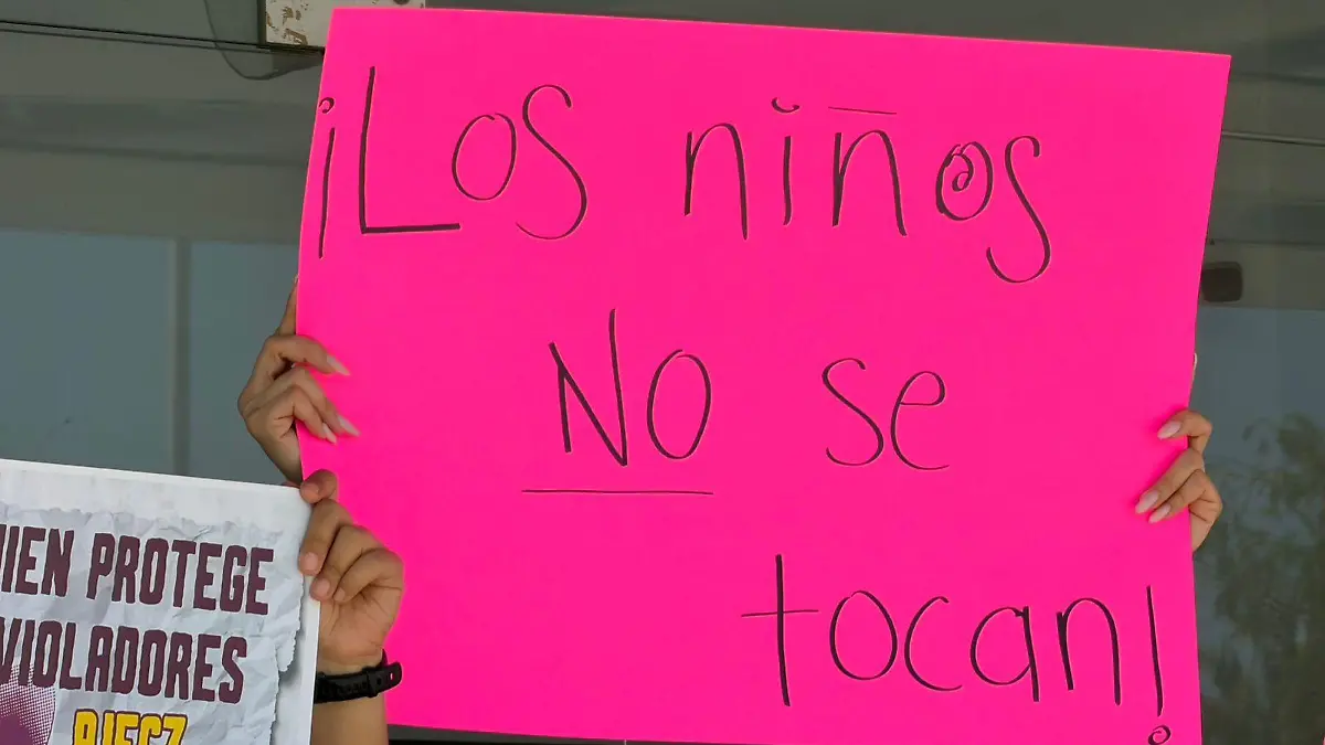 Exigen cárcel para maestro que abusó de niña en colegio de Torreón